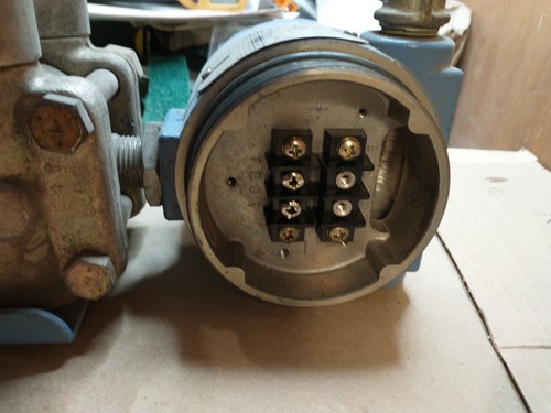 Rosemount 1151, 1151DR2F12D2B Pressure Transmitter 1000 PSI - Fast Ship - Foto 8 di 9
