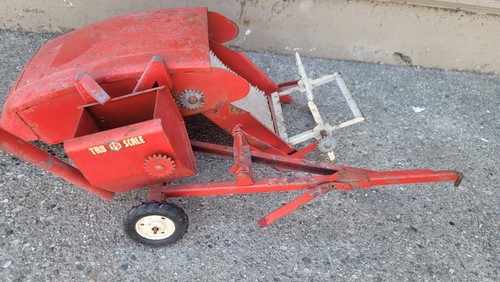 Vintage Tru Scale 1/16 scale International Trailer Combine Lot Toy Decor - Picture 19 of 24