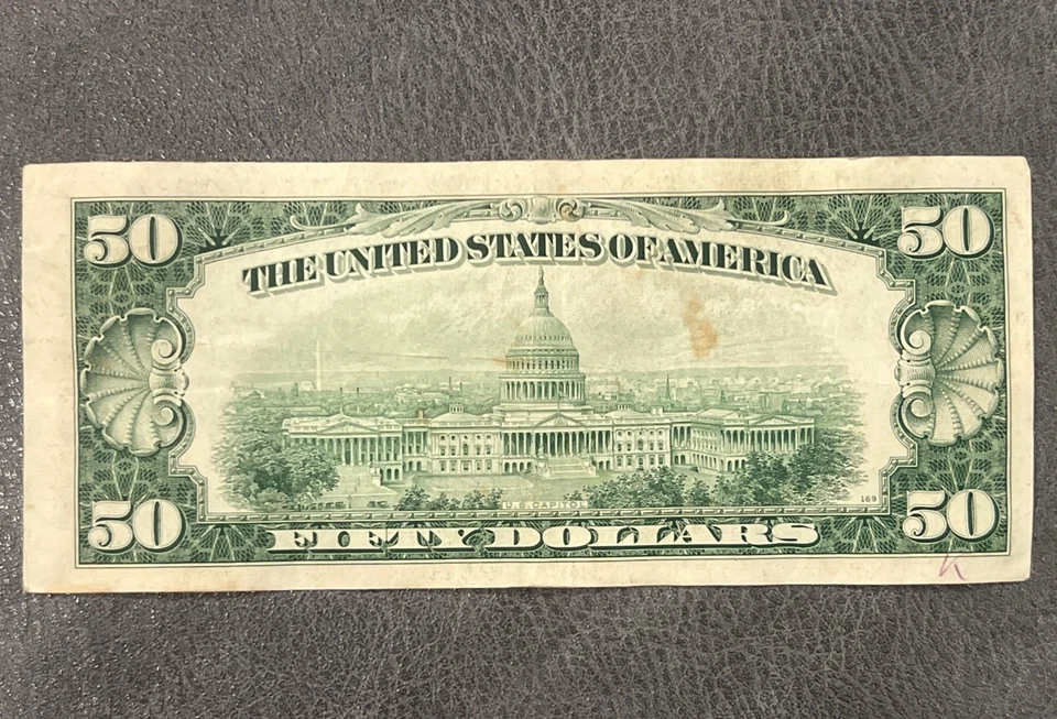 1950 series 50.00$ US DOLLAR BILL MISPRINT with MAJOR PRINT ERROR -misalignment  - Image 2 of 4