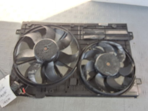 2015-2018 Volkswagen Jetta Radiator Fan Motor Fan Assembly