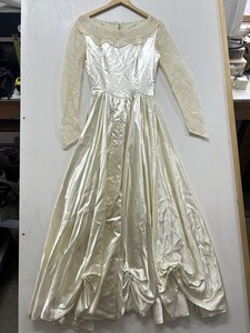 Vintage XS S Silk Wedding Dress 1950s Silk Has Yellowing - For Repair - Costume