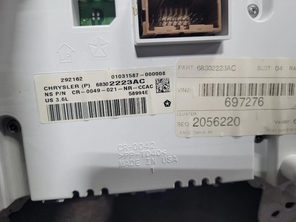 Speedometer Cluster MPH 7" Display Screen Fits 17 GRAND CHEROKEE 2052364 Foto 3 de 3