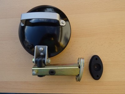 Suchscheinwerfer Robur P3 IFA Barkas  NVA  W50  L60  Ural Trabant Kübel  DDR NEU