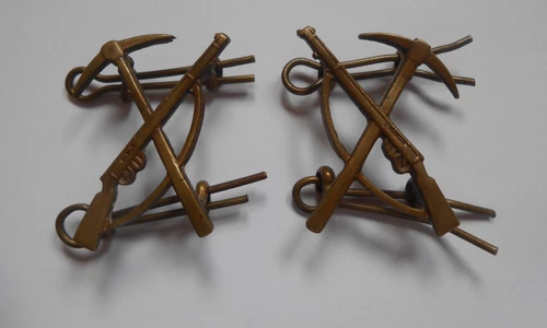 ww1 pioneer battalions 1914-18 labour corps collar badges facing pair horizontal