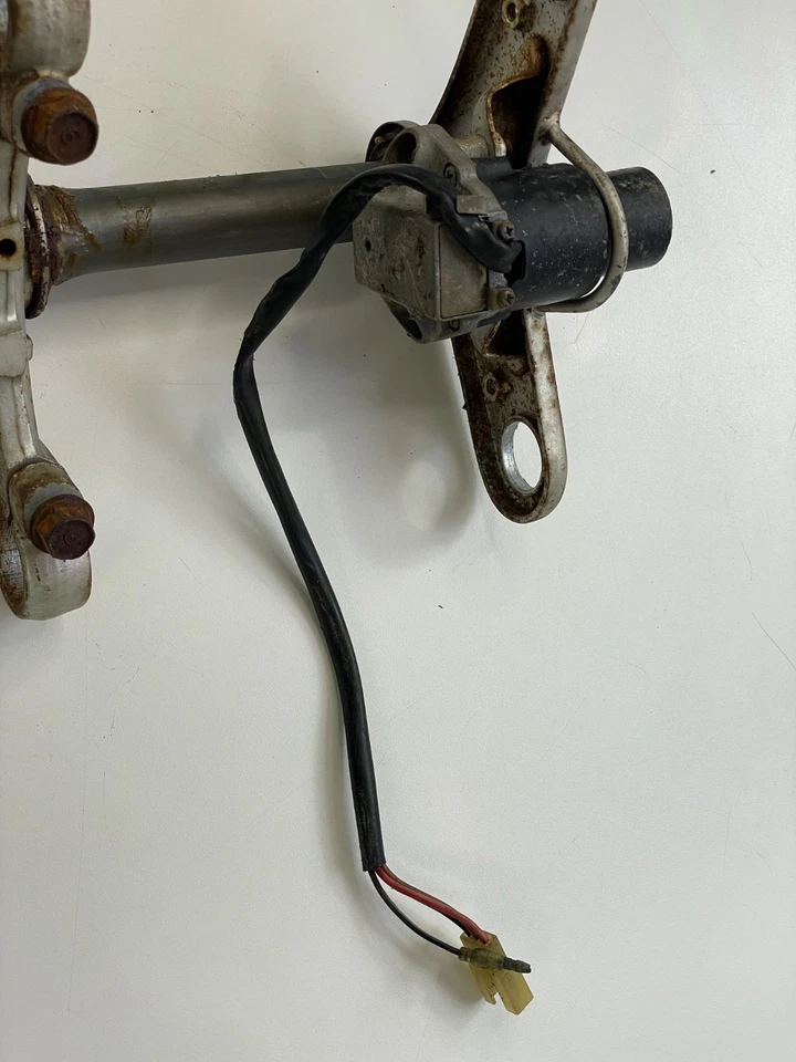 1988 Yamaha YSR50 YSR 50 Triple Tree with Ignition Switch - Image 4 of 4