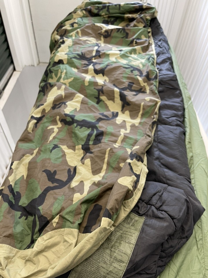 US Military 4 Piece Modular Sleeping Bag Sleep System MSS w/G Bivy ...