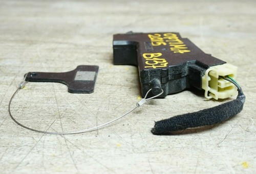 2013-2015 KIA OPTIMA HYBRID FUEL FILLER DOOR OPEN RELEASE ACTUATOR HANDLE OEM - Picture 3 of 4