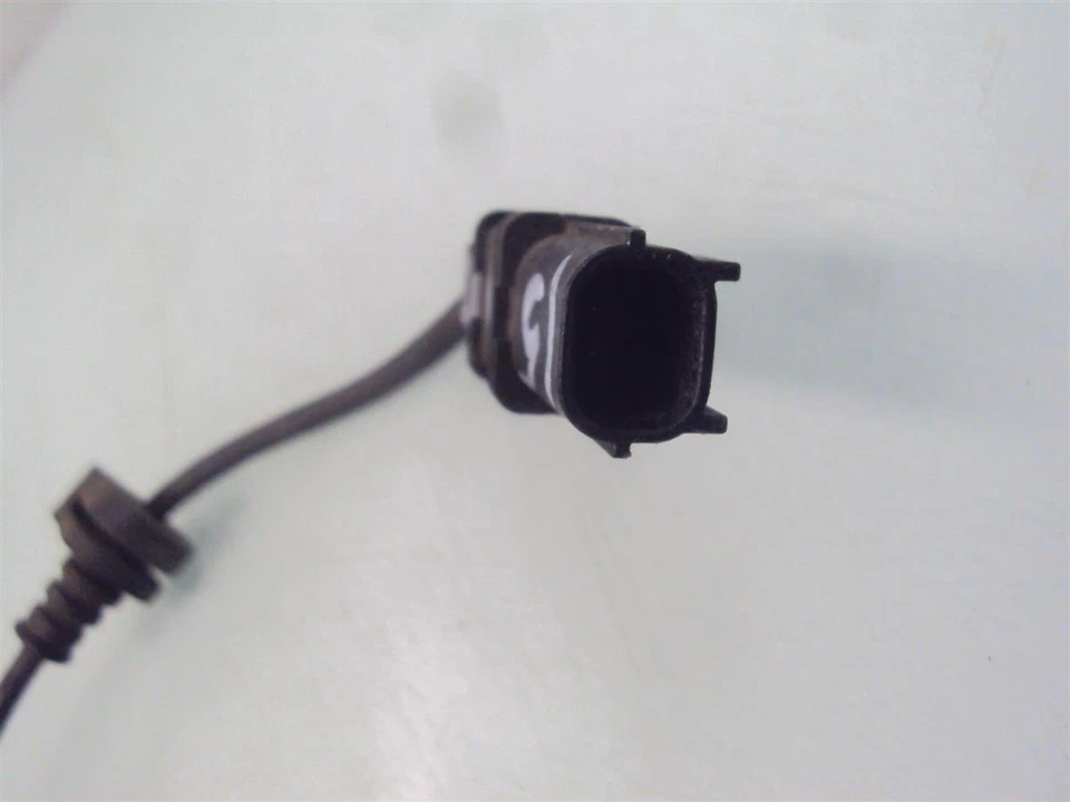 2010-2014 Honda Insight Rear Passenger Wheel Abs Anti Brake Sensor 57470-Tm8-A01 - Image 3 of 4