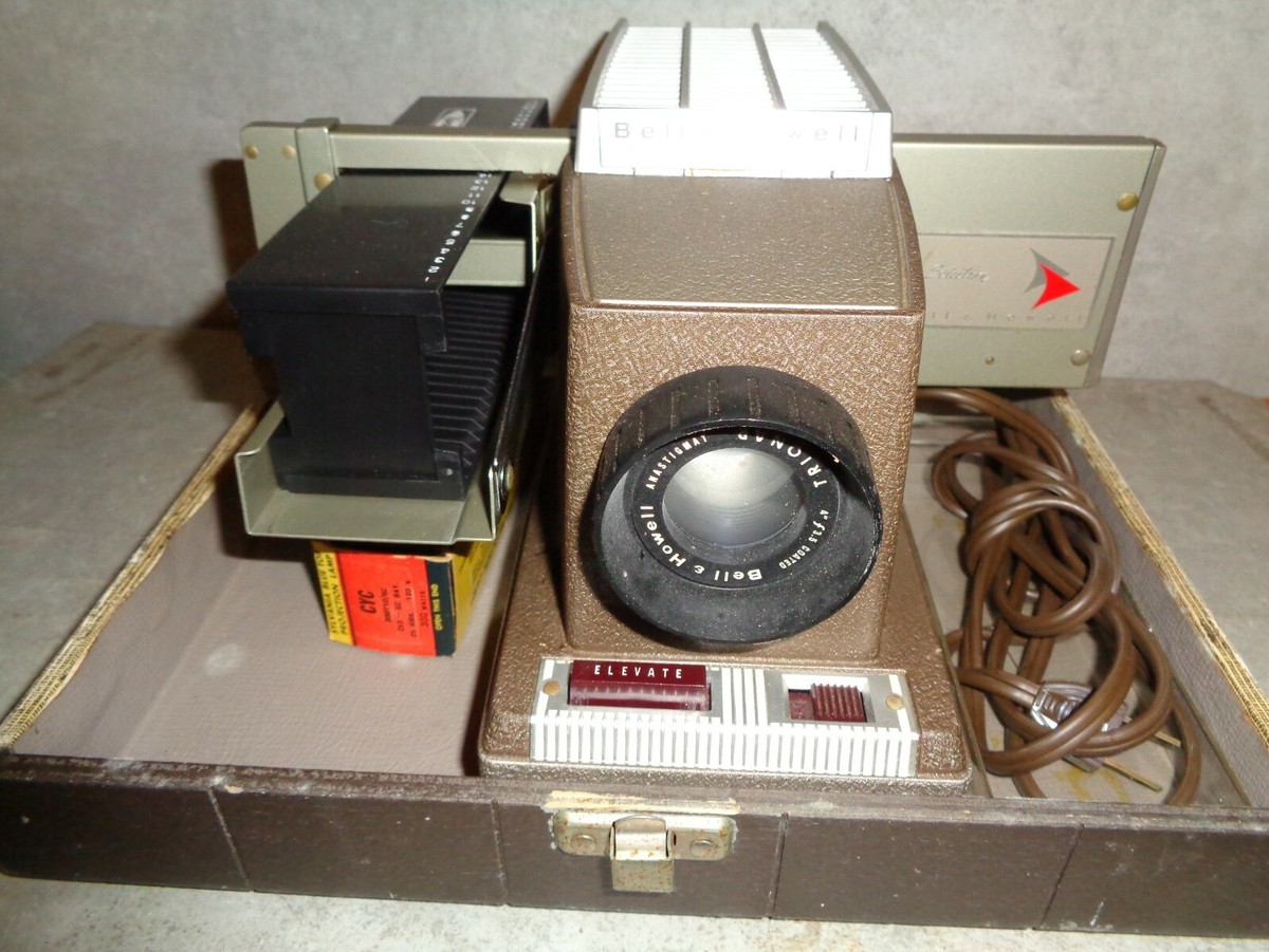 Vintage Bell & Howell Headliner Model 708 35 MM Slide