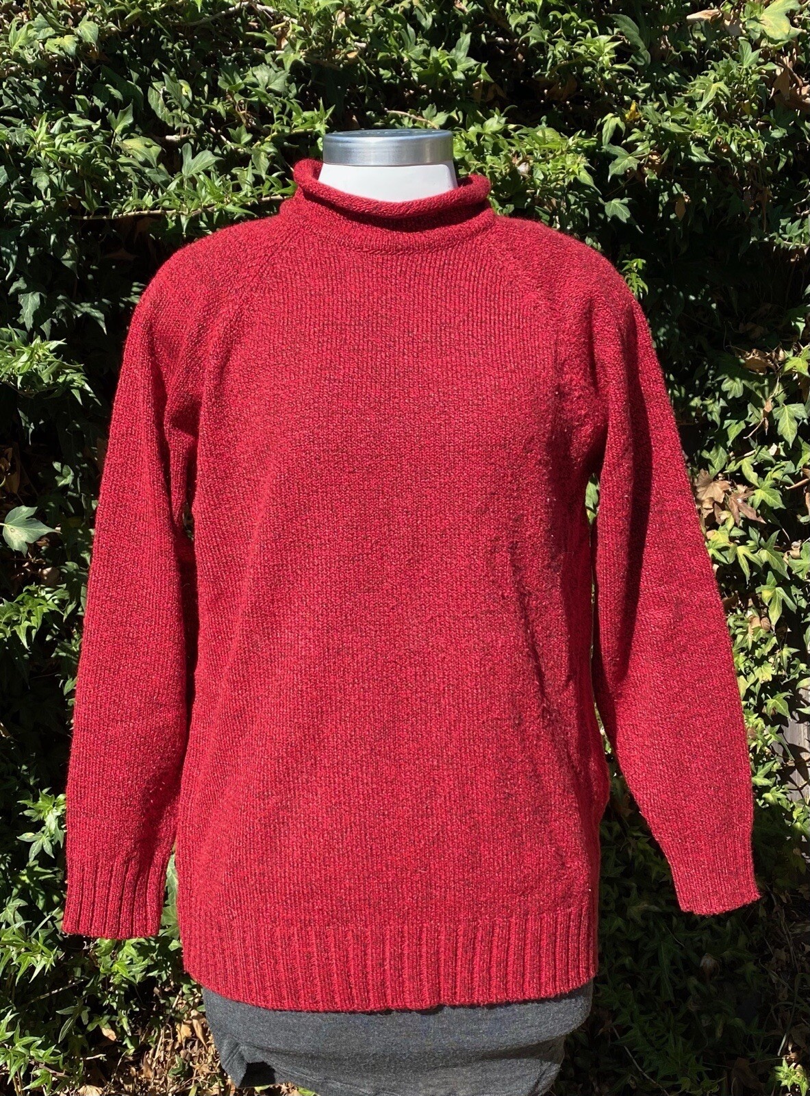 Vintage Basic Editions Size Large Sweater Red  Kn… - image 1