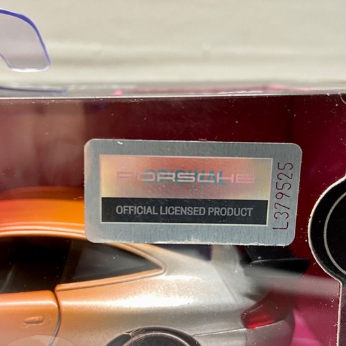 Jada Toys Porsche 911 GT3 RS (996) modello slip rosa tricolore 1:32 nuovo con scatola 2023 VHTF - Foto 3 di 20