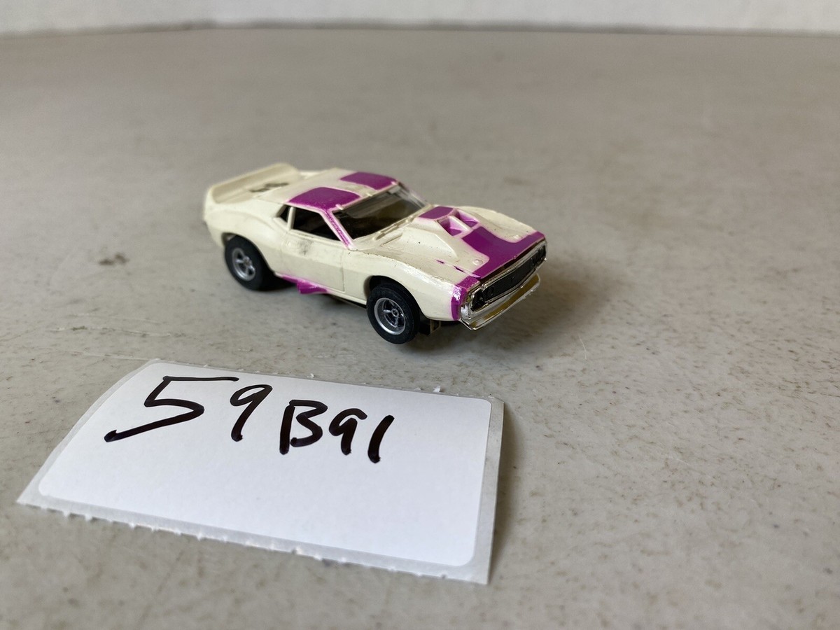 AFX Aurora HO 94 Slot Racing Car Race Toy amx amc javelin purple