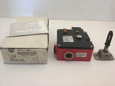 ALLEN BRADLEY 802F-TB6SM11RL KEY INTERLOCK SAFETY SWITCH SER A REV A NIB