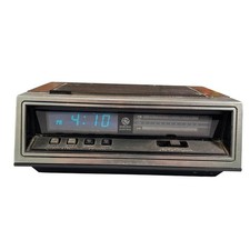 General Electric Blue AM/FM Radio Alarm Clock Model  7-4659B Wood Grain Tested