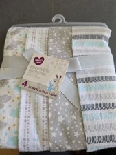 Brand New Set Of 4 Parents Choice Receiving Blankets Gift Set