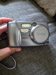 Kodak EASYSHARE DX4530 5.0MP Digital Camera - Grey