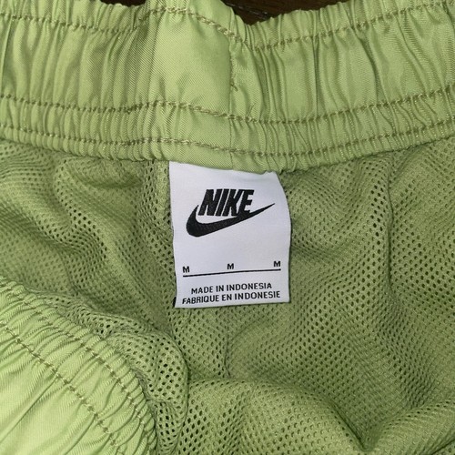 Lotto 2 pantaloncini Nike Swoosh Sportswear uomo tessuto floreale foderati in rete retrò verde medio - Foto 5 di 6