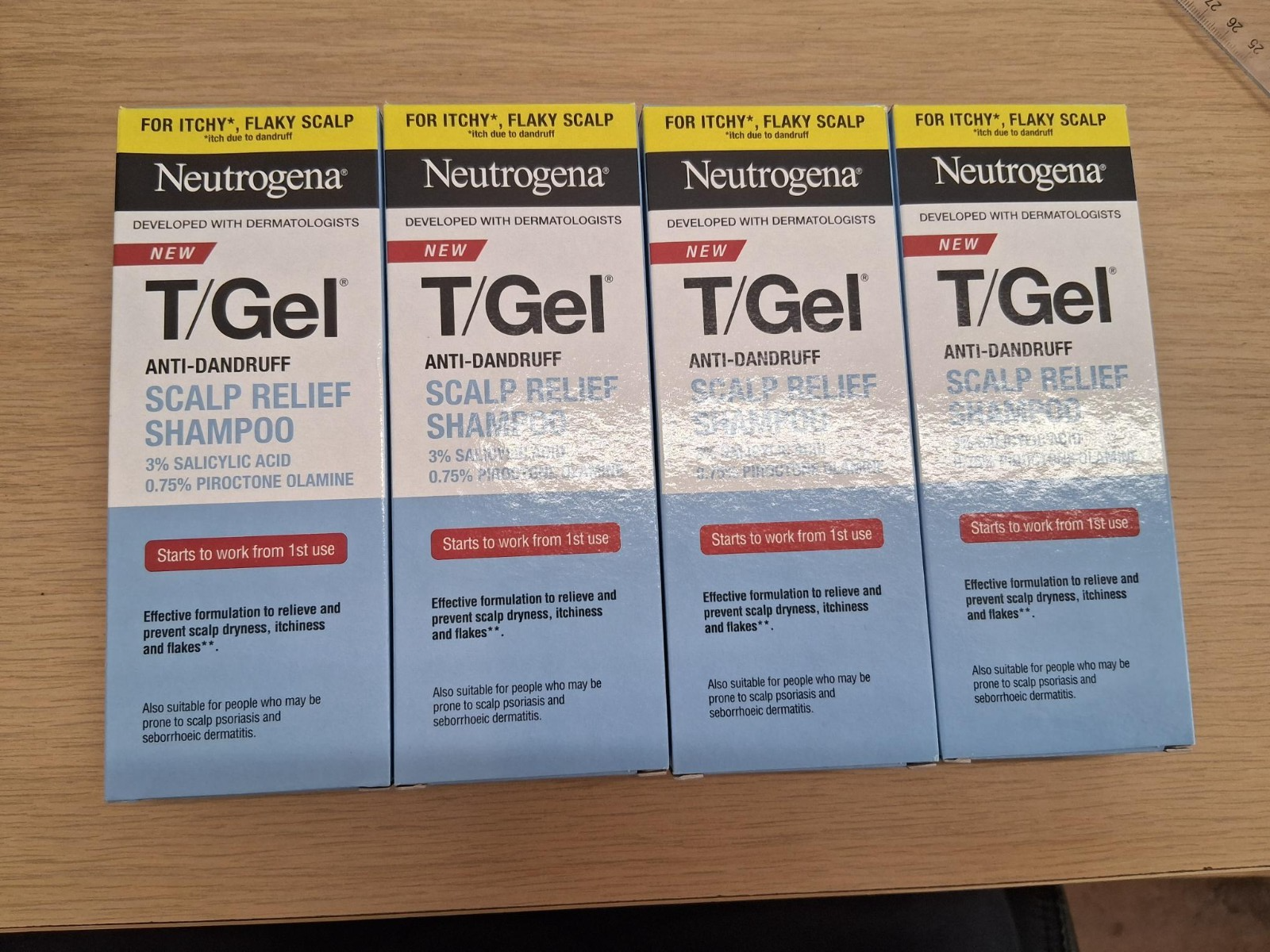 Neutrogena T Gel 250ml - Anti Dabdruff Scalp Relief Shampoo X4 JUST £39.49
