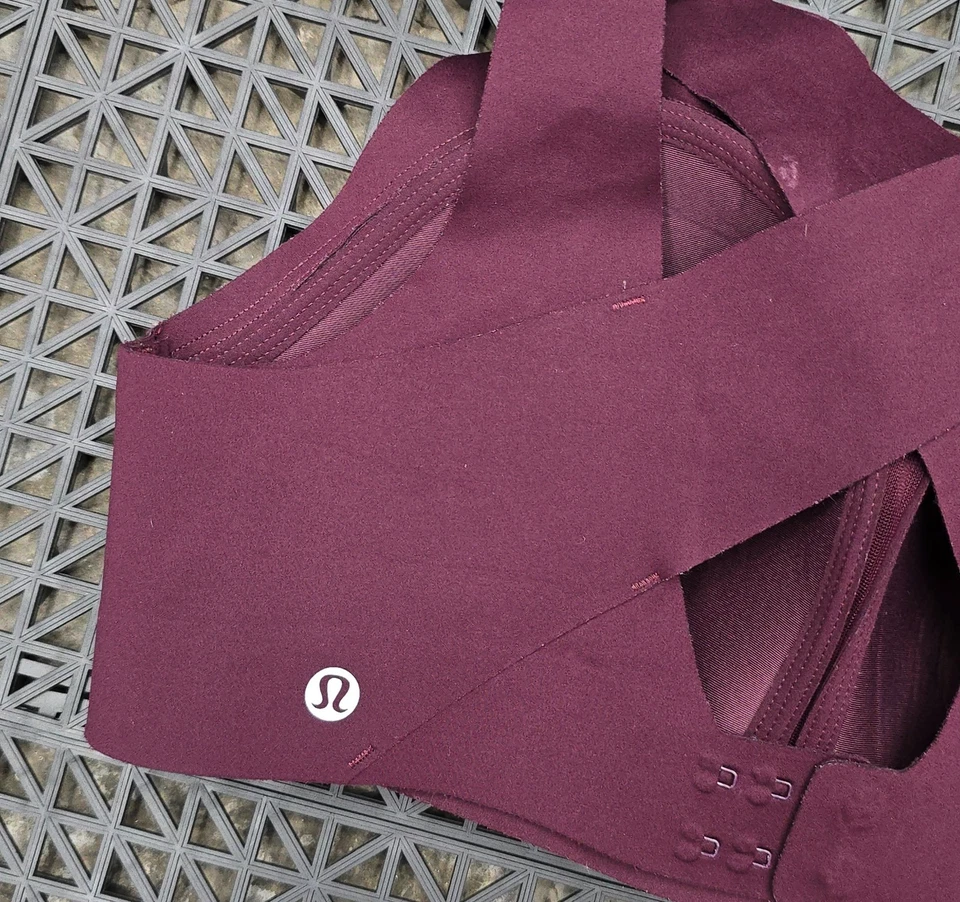 Barra deportiva Lululemon Enlite para mujer talla 34D malva ropa deportiva Foto 4 de 4