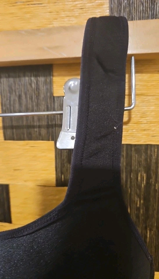 Sujetador Danskin para mujer talla 40D sujetador con aros ~ sujetador deportivo negro nuevo con etiquetas Foto 2 de 4