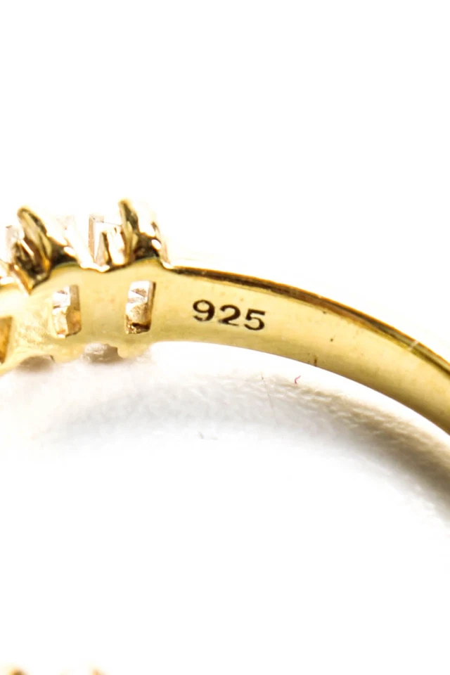 Anillo Rarezas Chapado en Oro Plata Esterlina Granate Cristal Oro Verde Talla 8 2.9g Foto 4 de 4