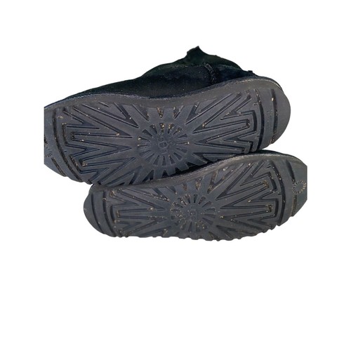 Stivali corti UGG Keely in pelle di pecora foderati in shearling donna 8 nero 1012362 - Foto 5 di 8
