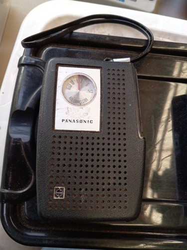 ACTUALIZACIÓN: Cámaras Radio Misc **Sin probar TAL CUAL** Estuches de teléfono, Cables Chg, Estuche con pestañas lote - Imagen 2 de 12