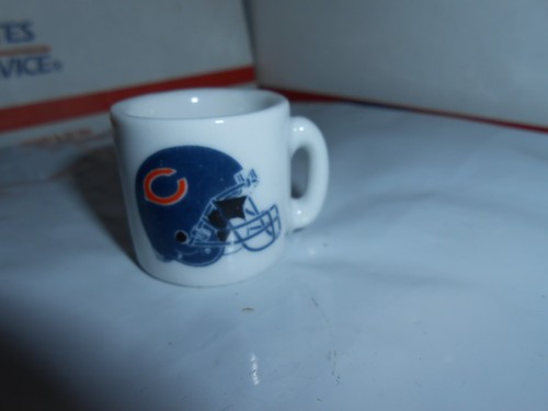 1 1990's NFL FOOTBALL MINI PORCELAIN MUG CUP YOU CHOOSE TEAM + 5 BONUS CARDS - Picture 13 of 80