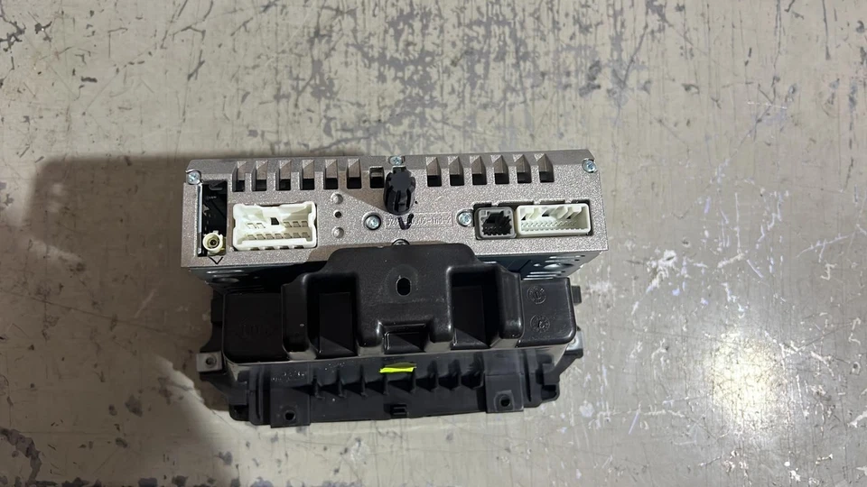 stereo autoradio renault captur 2012-2017 (senza codice) 281156752R - Immagine 3 di 4