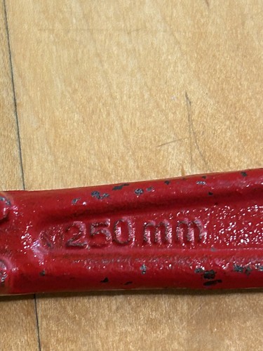Vintage Pipe Wrench 10” 250 mm Drop Forged with Red Handle - Picture 5 of 16