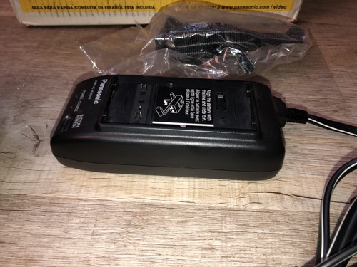 Panasonic PV-L780D VHS-C Camcorder working But Untested - Picture 9 of 11