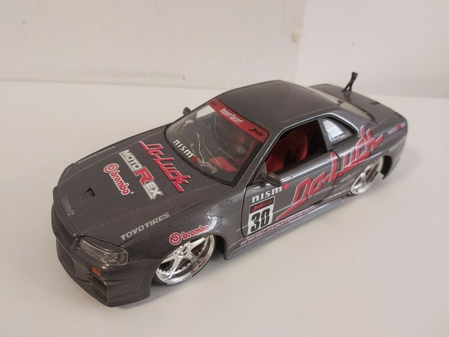 Nissan skyline jada