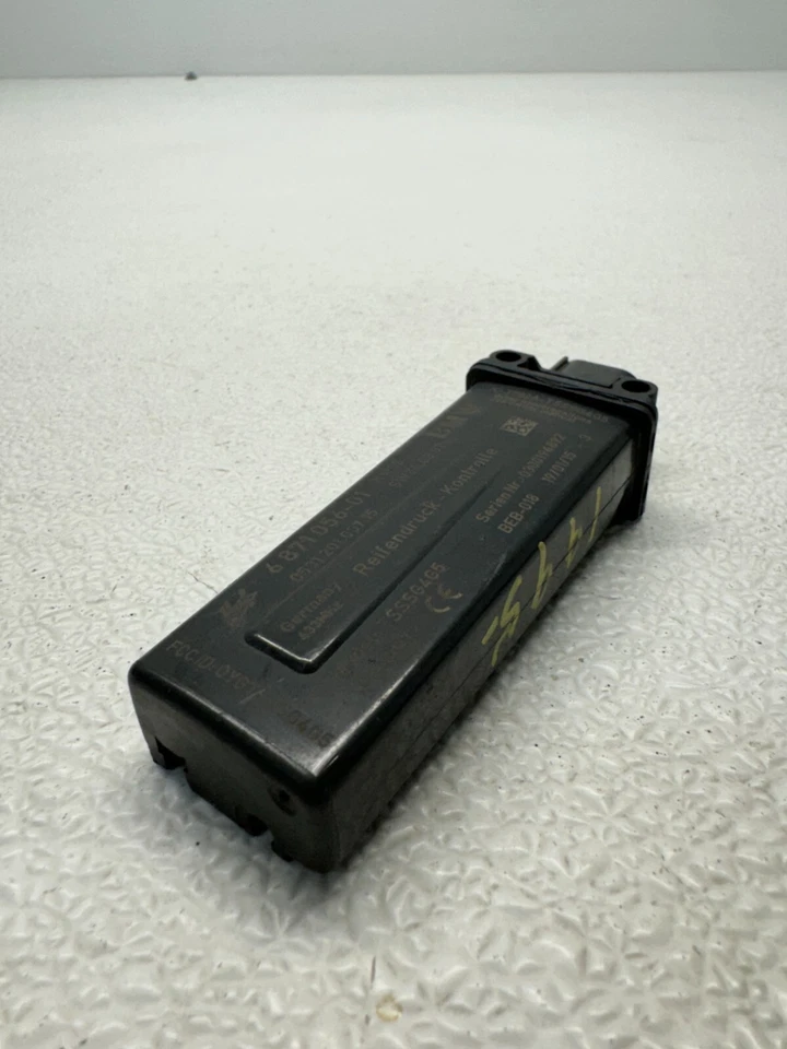 09 - 15 SENSOR DE CONTROL DE PRESIÓN DE NEUMÁTICOS BMW 740I 740LI 750I TPMS 6871056 OEM 231995 Foto 3 de 4
