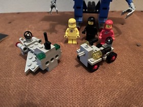 LEGO SPACE: Robot Command Center #6951 - 100% Complete w/Manual Nice!