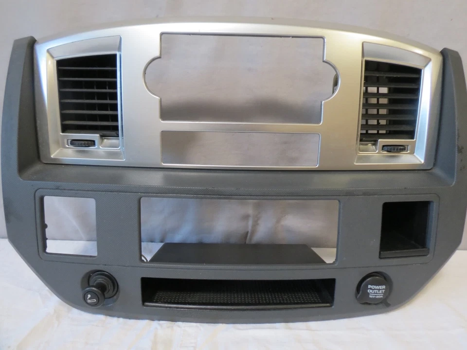 ✅ 06 07 08 Dodge RAM Radio Player AC Temp Climate Control Panel Dash Bezel OEM - Image 3 of 4