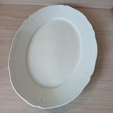Grand Plat Ovale En Porcelaine Blanche, Signé EP,PLAT DE Service, Céramique