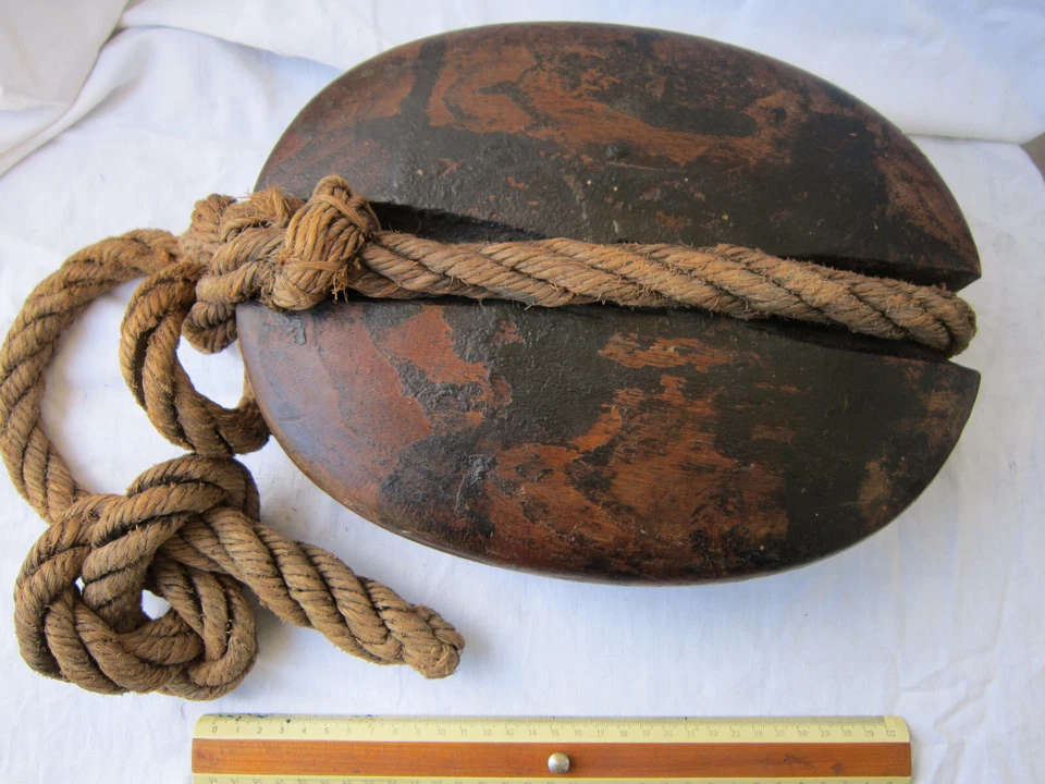 OBJET DE MARINE GRANDE POULIE ANCIENNE EN BOIS - Photo 3/4