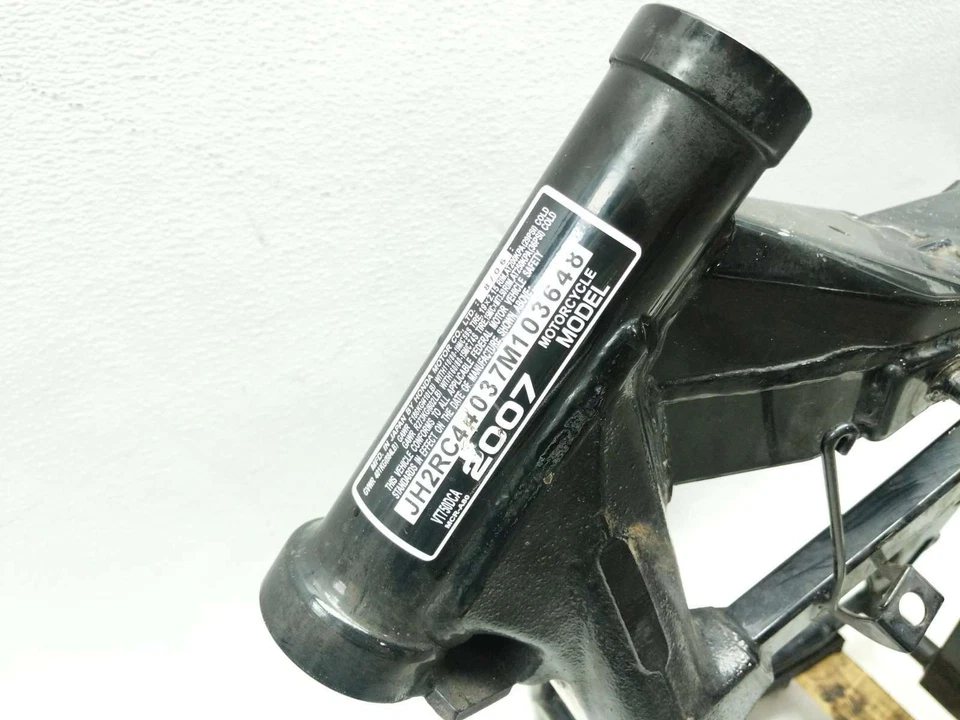 Chasis cuadro principal Honda VT750 07 Shadow Spirit CLN recto Foto 2 de 4