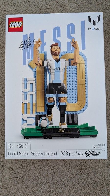 LEGO Editions Lionel Messi - Soccer Legend 43015 World Cup Argentina