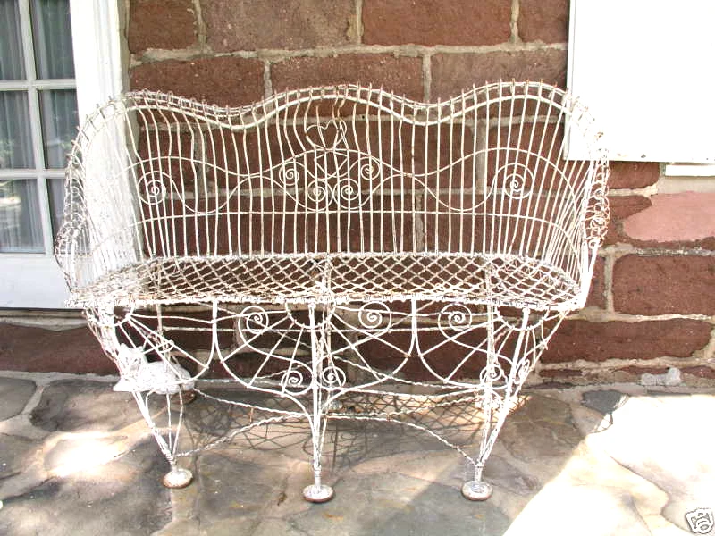 Banco de arame antigo vitoriano 1800 jardim ferro coração costas FRETE GRÁTIS 20 mil - Imagem 2 de 4