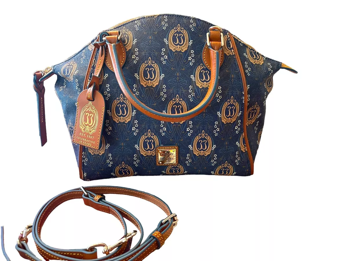 Dooney and bourke club top 33 purse