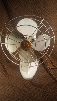 EA Laboratories INC VINTAGE Desk Fan Brooklyn, USA - For Parts or ...