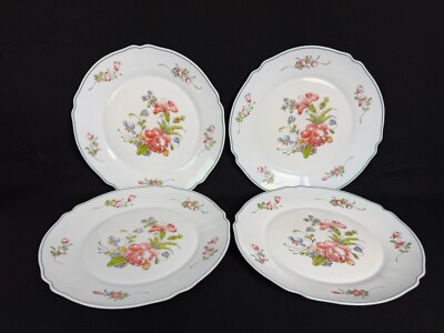 4 Vintage Arcopal France Provincial Milk Glass Floral Dinner Plates 10 1/4''