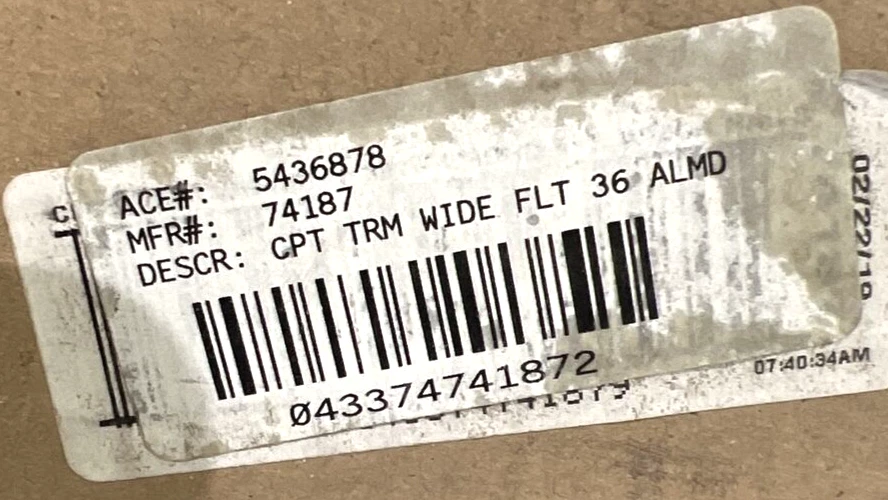 Barra de moldura de alfombra MD Almond 1-3/8" x 3' aluminio ancho 74187 M-D (paquete de 24 barras) Foto 4 de 4