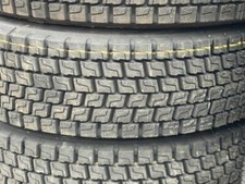 Produktbild - Allwetter 215/75 R17,5 126/124M Heiß Rundern. LKW Reifen Antrieb M+S  Cargo