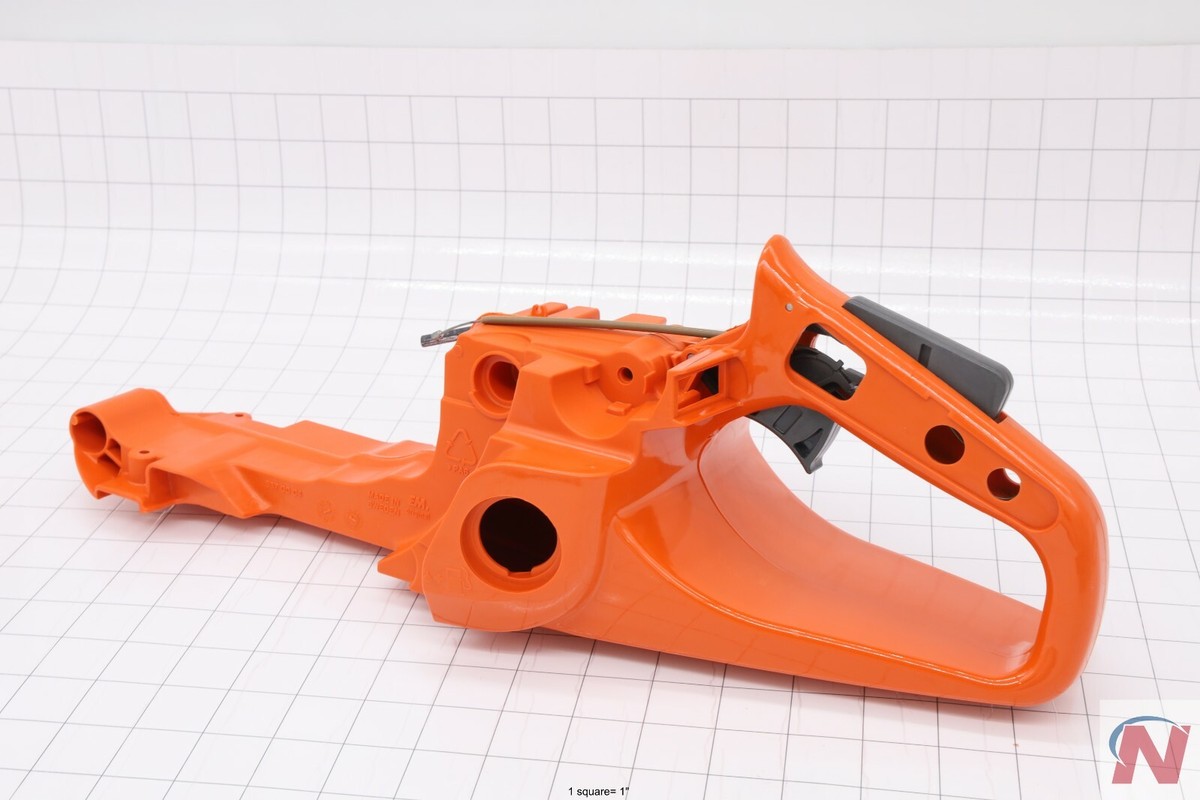 GENUINE OEM HUSQVARNA FUEL TANK ASSEMBLY FOR 537000371 385 385 XP