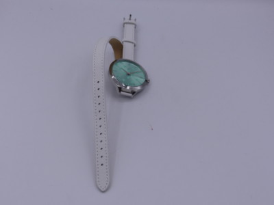 Montre LIP Henriette Cadran Argenté Bracelet Acier Inoxydable