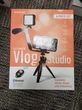 Merkury 6 PC Set Vlogging Kit - Ultimate Vlog...