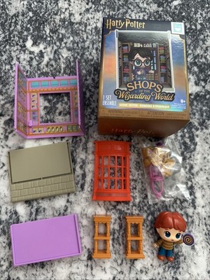Happy Haul Harry Potter Wizarding World Shop Figure: Ron Weasleys' Wizard Weeded
