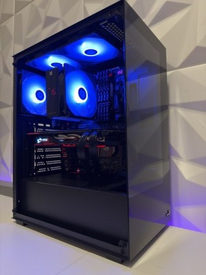 Gaming PC - GTX 1080 8GB, i7-7700K, 16 DDR4, NVMe 256GB
